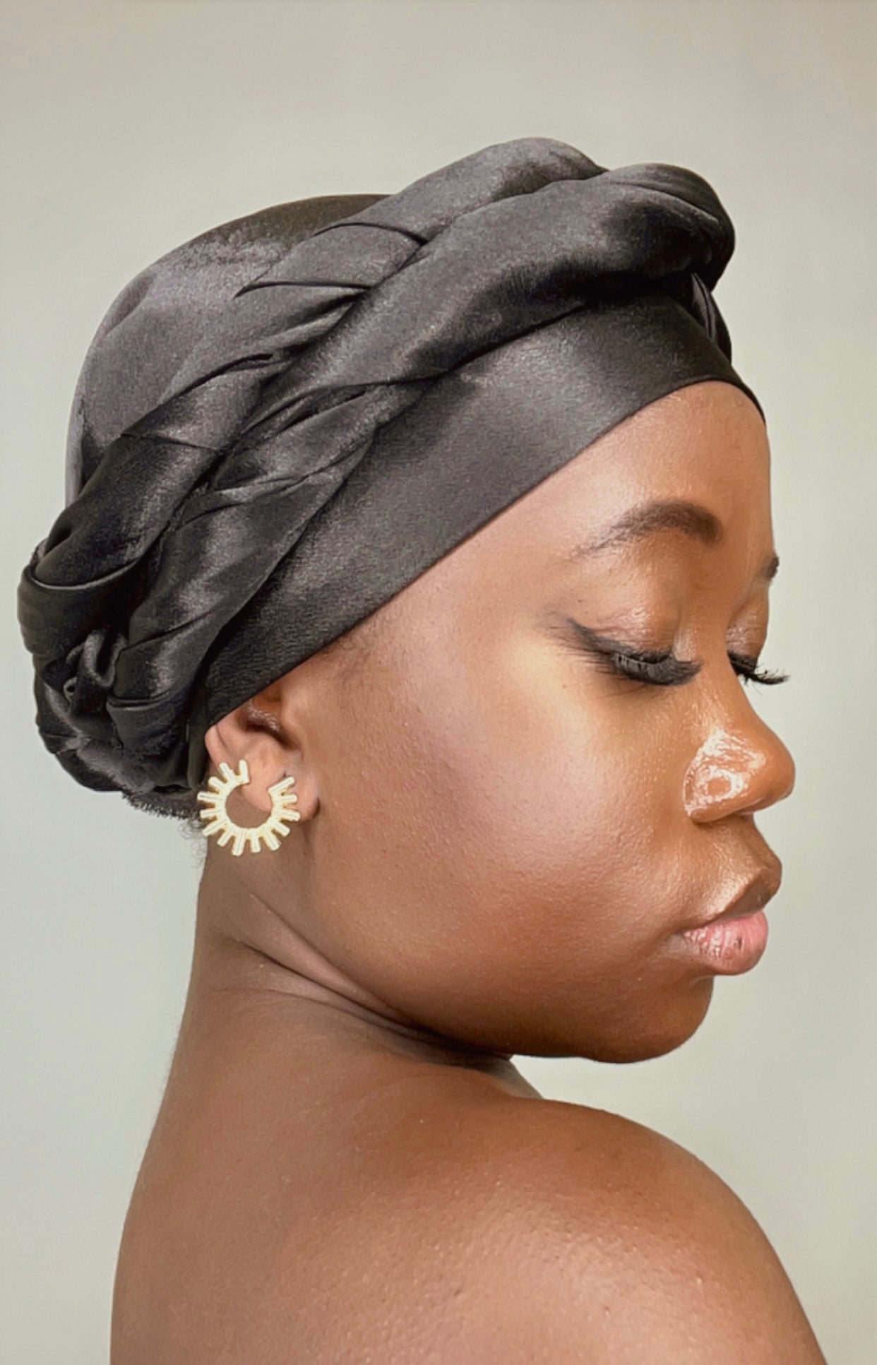 Sibiri Stud Earrings