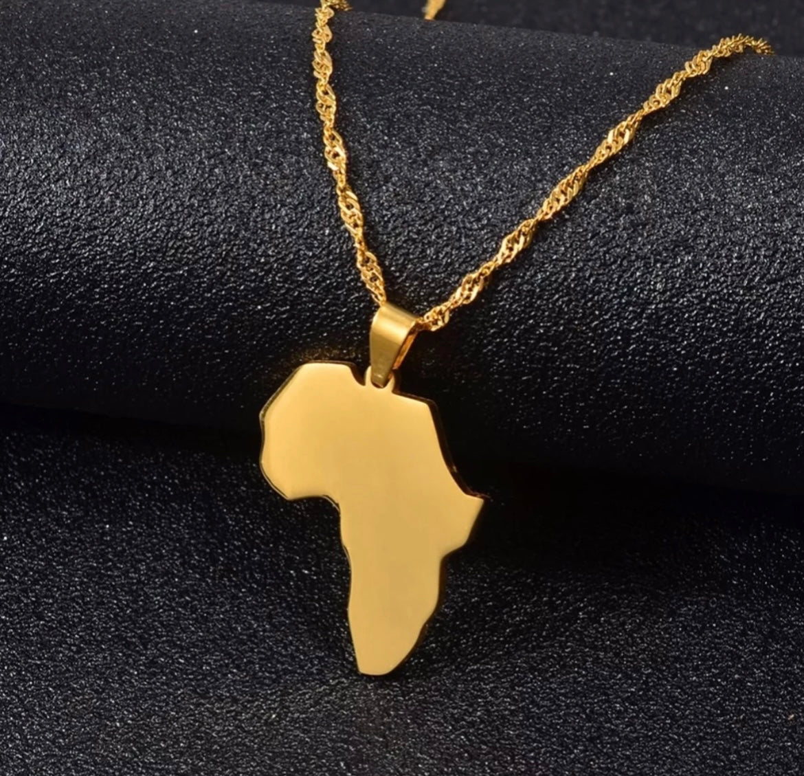 Afrika Map Necklace