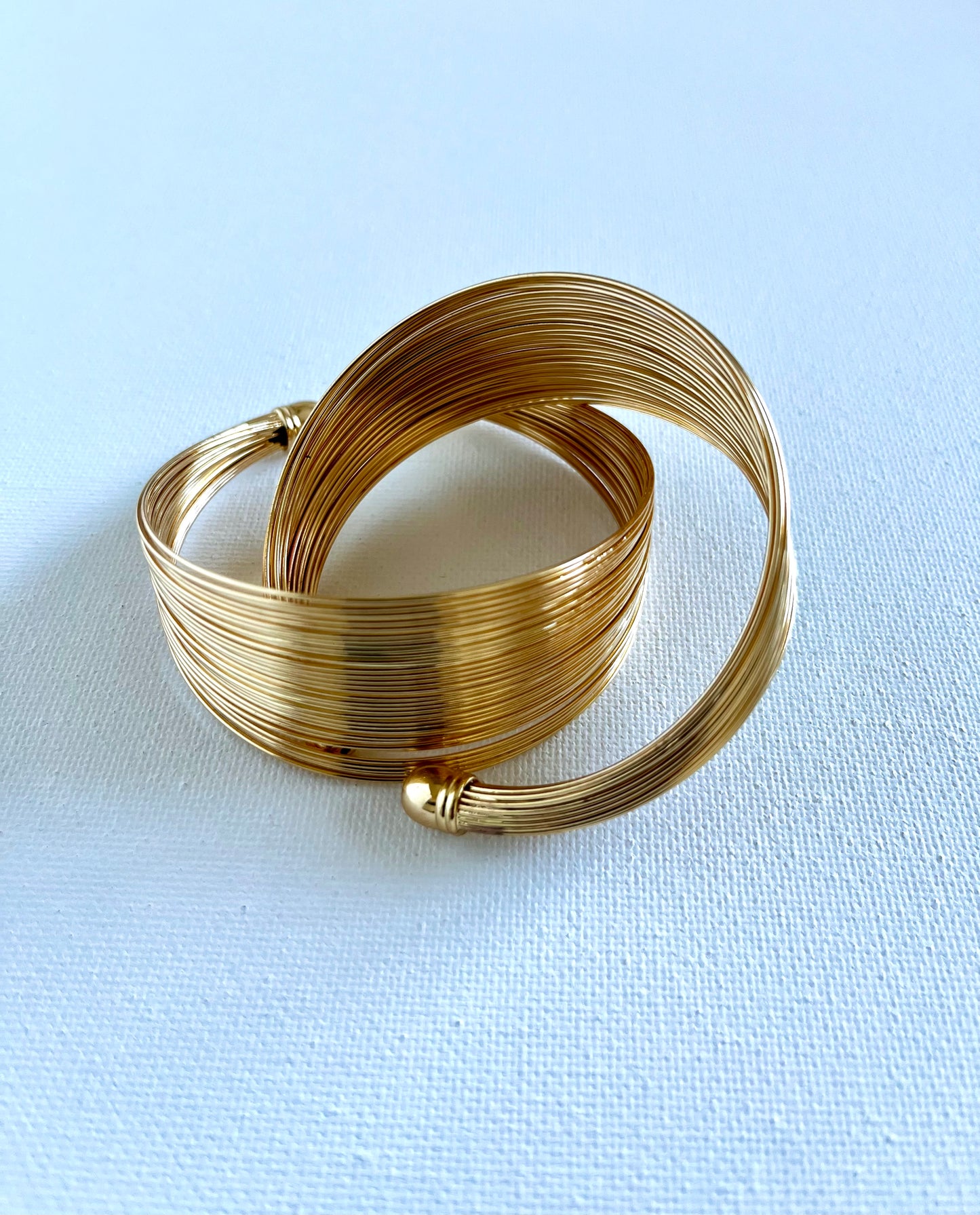 Dalia Bangle
