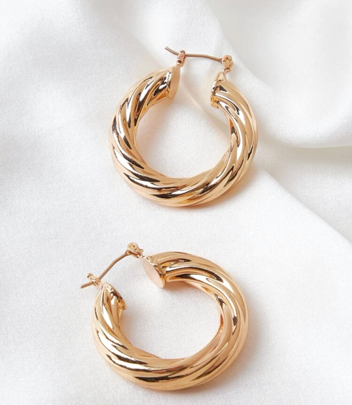 Daka Hoop Earrings