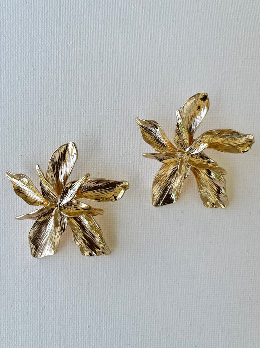 Gigi Flower Oversized Earrings