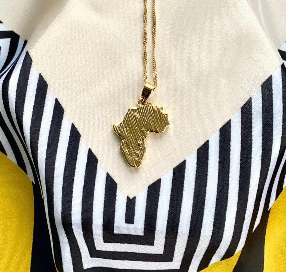 Afrika Map Rhinestone Necklace