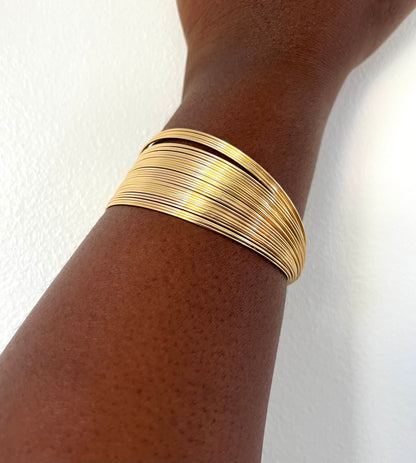 Dalia Bangle