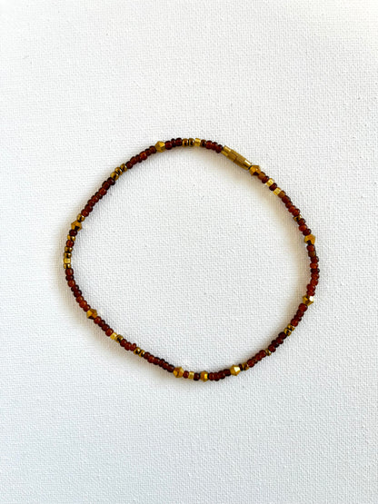 Noir Anklet