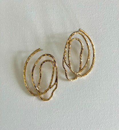 Teni Oversized Earrings