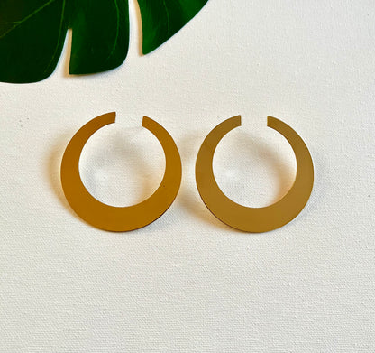 Naila Hoop Stud Earrings