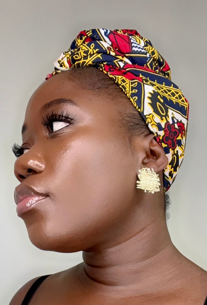 Zahra Stud Earrings