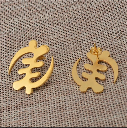 GyeNyame Stud Earrings